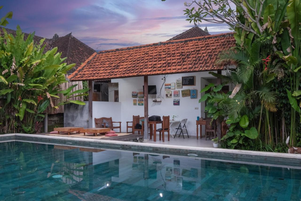Privatunterkunft Papaya House *